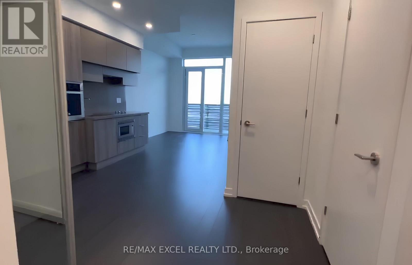 3902 - 39 Roehampton Avenue, Toronto, Ontario  M4P 1P9 - Photo 5 - C12588784