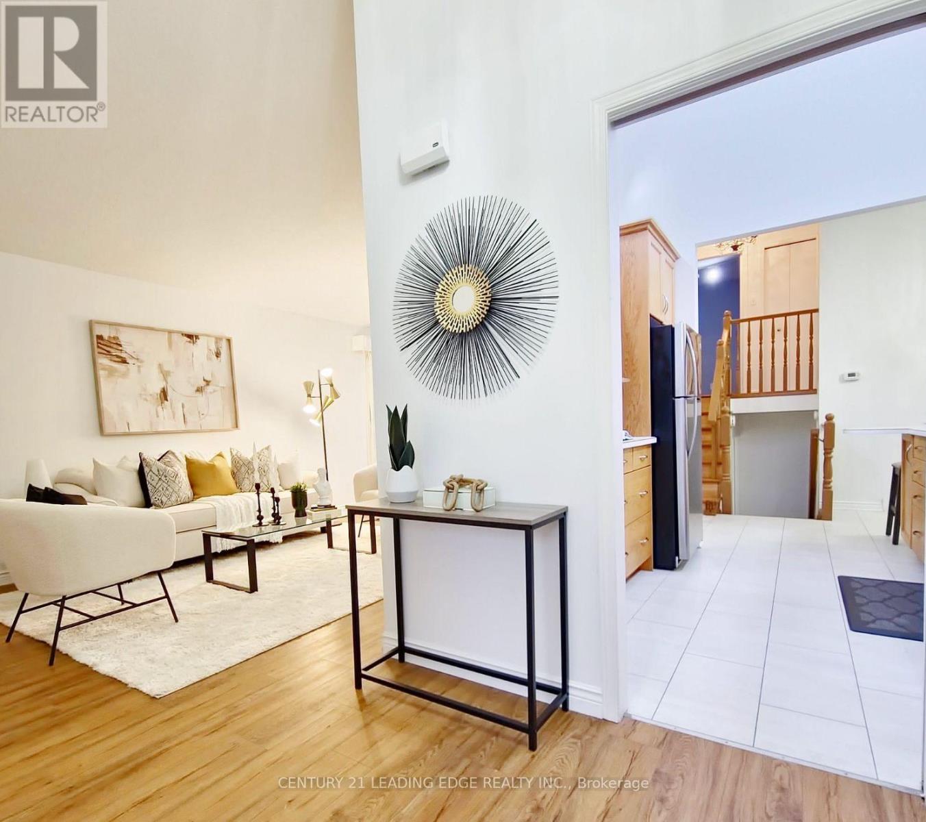 Photo 4 of 19 for 50 Barrydale Crescent