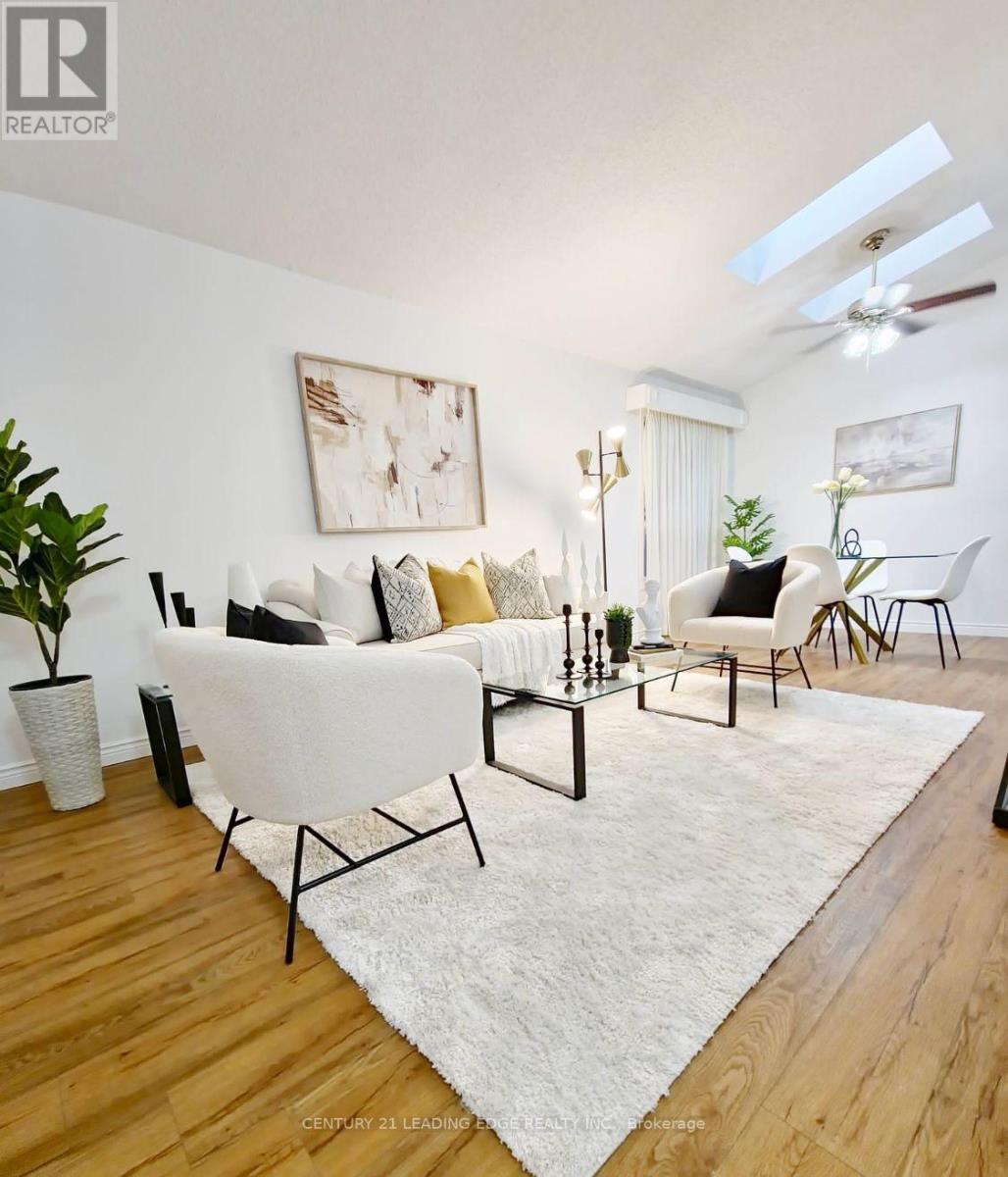 Photo 5 of 19 for 50 Barrydale Crescent