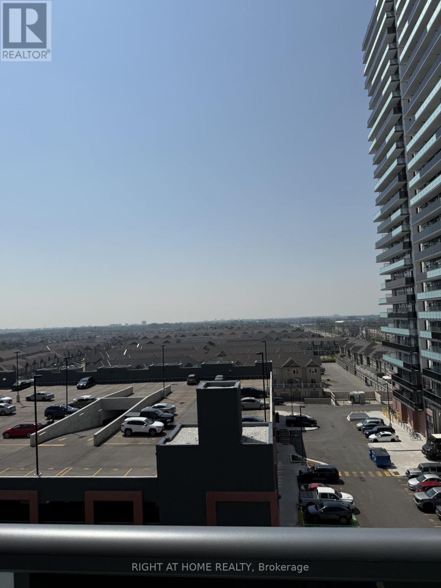 725 - 2545 SIMCOE STREET N, Oshawa, Ontario