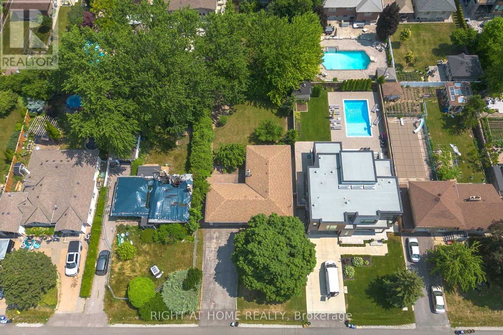 67 Netherford Road, Vaughan, Ontario  L6A 1E1 - Photo 12 - N12588808