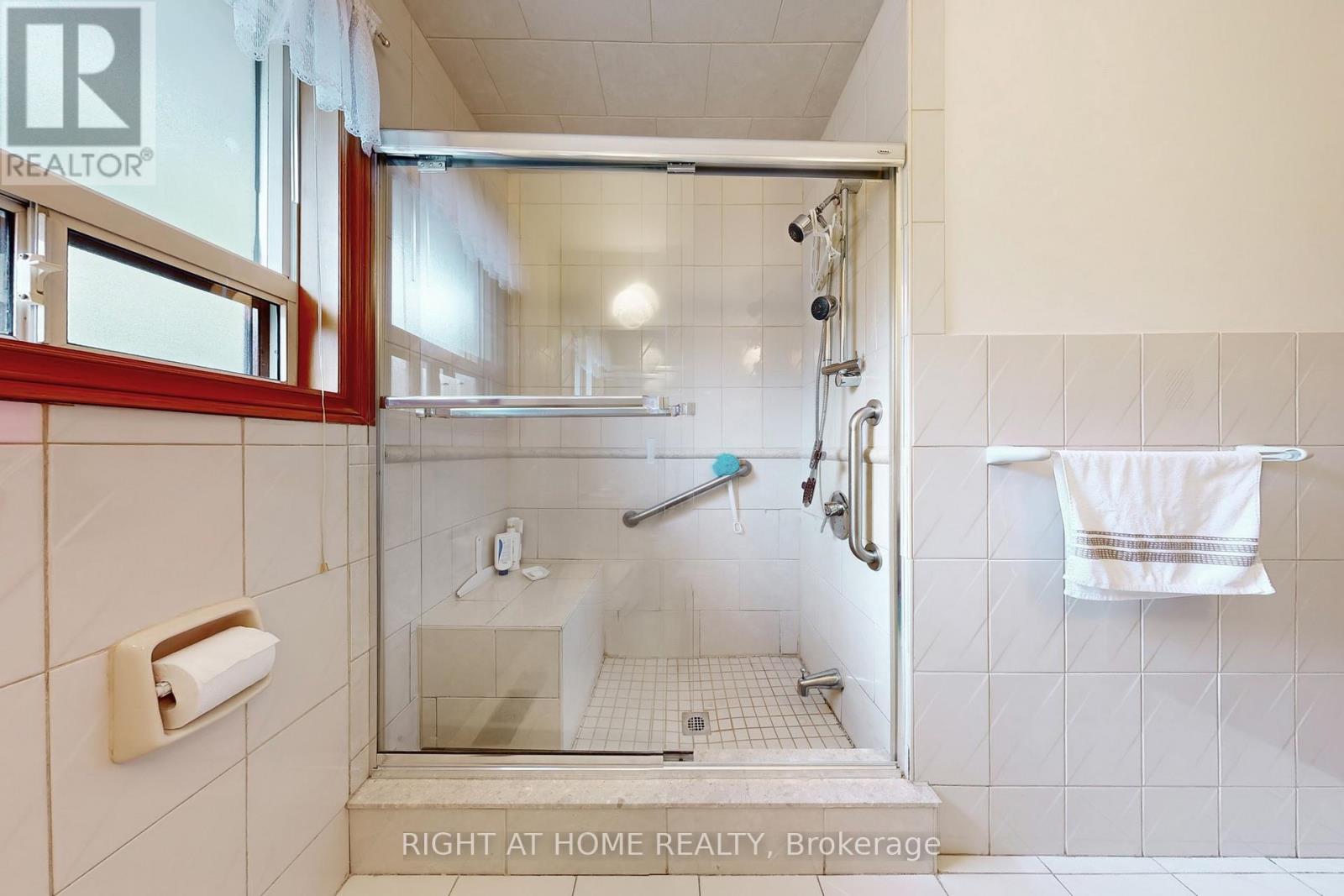 67 Netherford Road, Vaughan, Ontario  L6A 1E1 - Photo 26 - N12588808