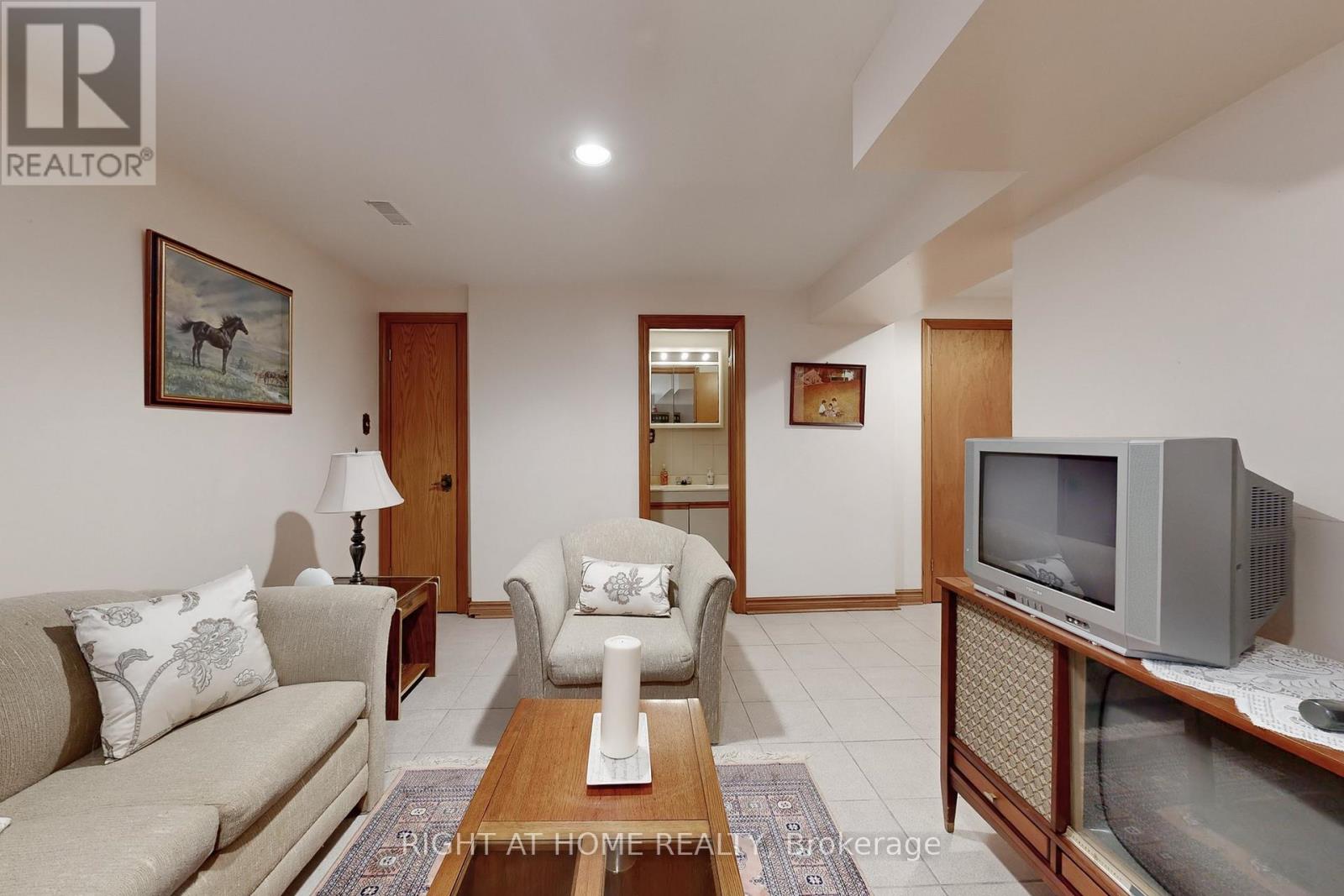 67 Netherford Road, Vaughan, Ontario  L6A 1E1 - Photo 28 - N12588808