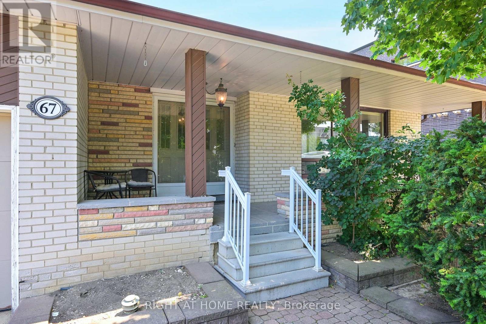 67 Netherford Road, Vaughan, Ontario  L6A 1E1 - Photo 3 - N12588808