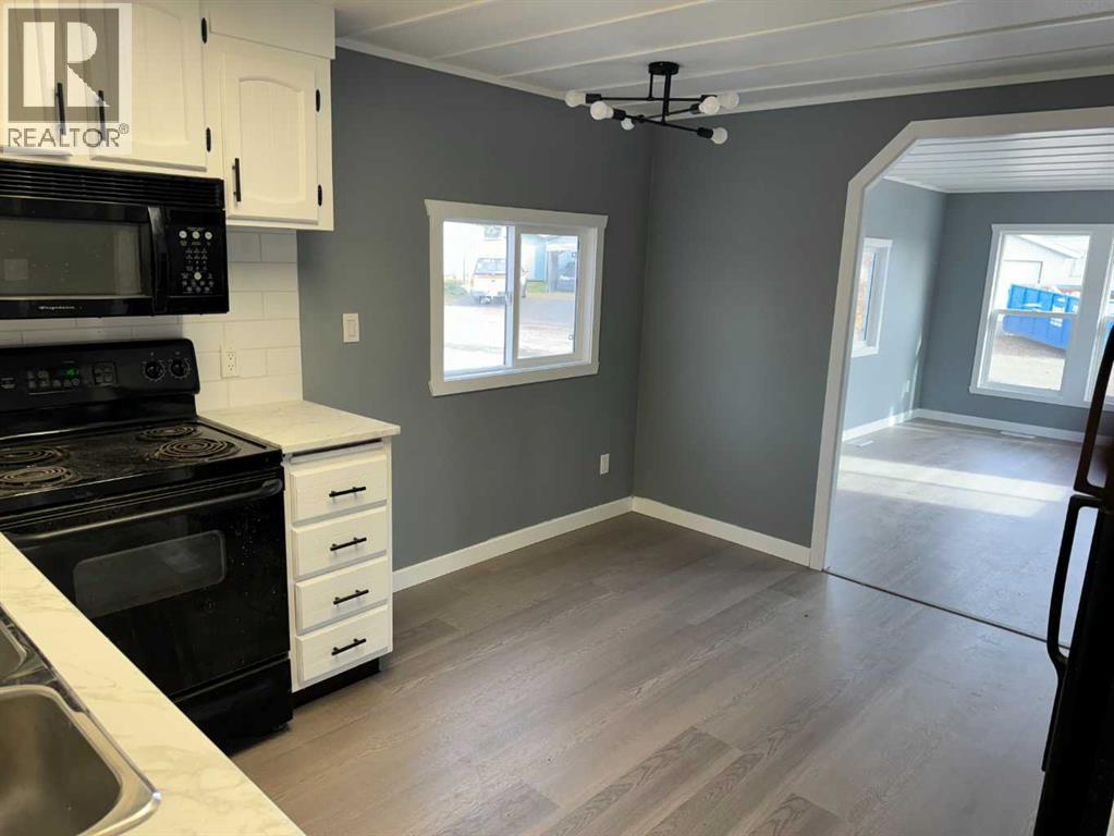 18, 5800 46 Street, Olds, Alberta  T4H 1G7 - Photo 4 - A2252771