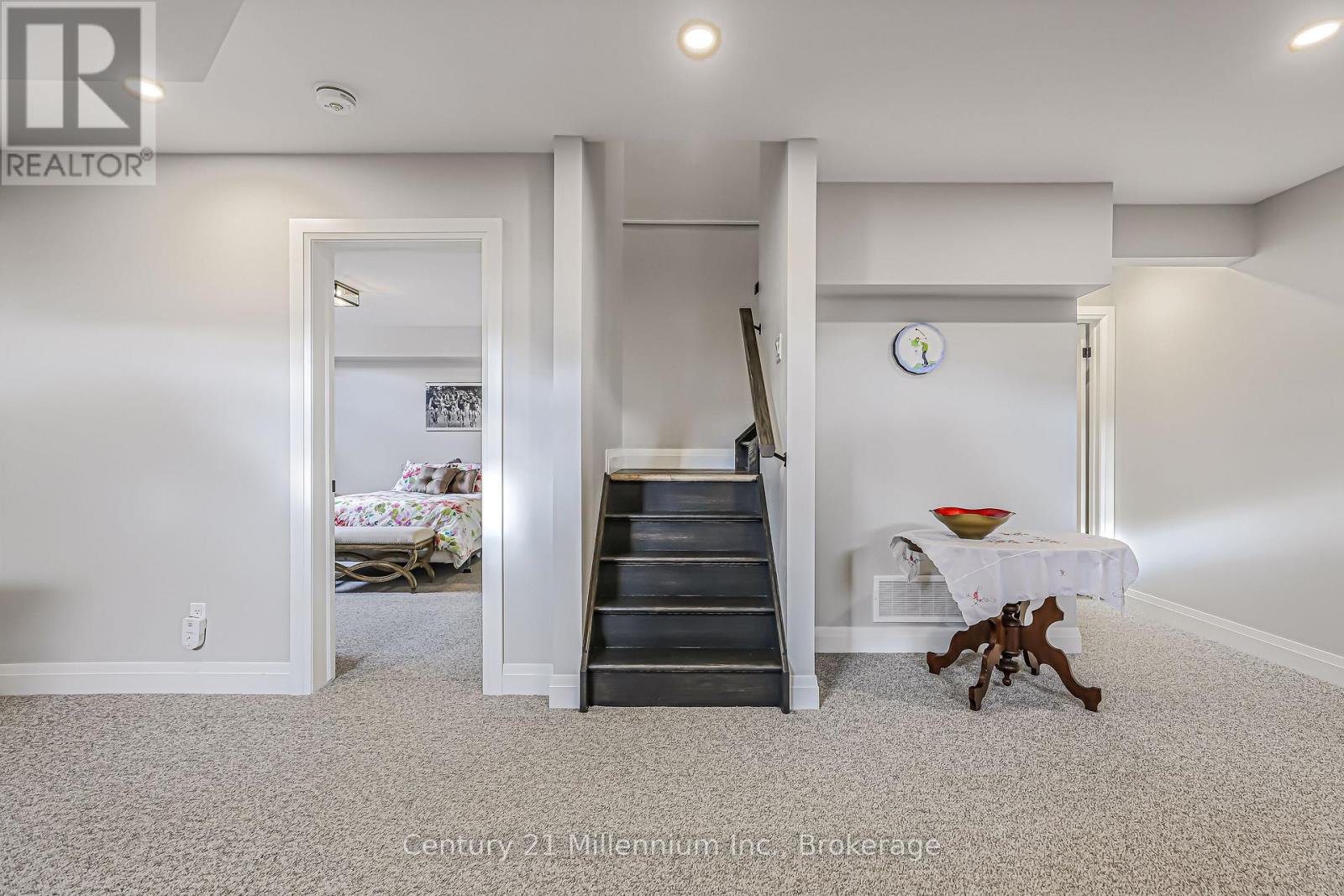 1 Eagle Court, Saugeen Shores, Ontario  N0H 2C3 - Photo 33 - X12588830