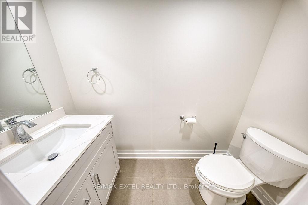 731 Broadview Avenue, Toronto, Ontario  M4K 2P6 - Photo 6 - E12588824