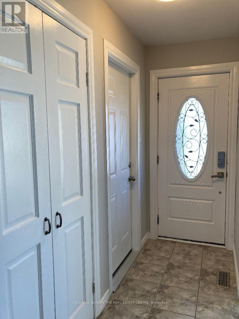 A - 355 Leacock Drive, Barrie (Letitia Heights), Ontario  L4N 5S6 - Photo 3 - S12588816