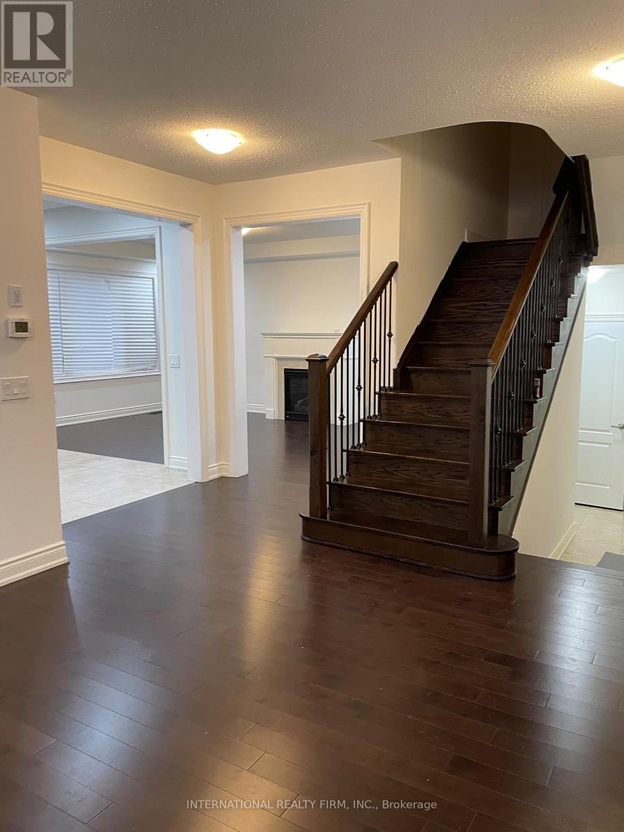 221 Etheridge Avenue N, Milton, Ontario  L9E 1H6 - Photo 8 - W12588832