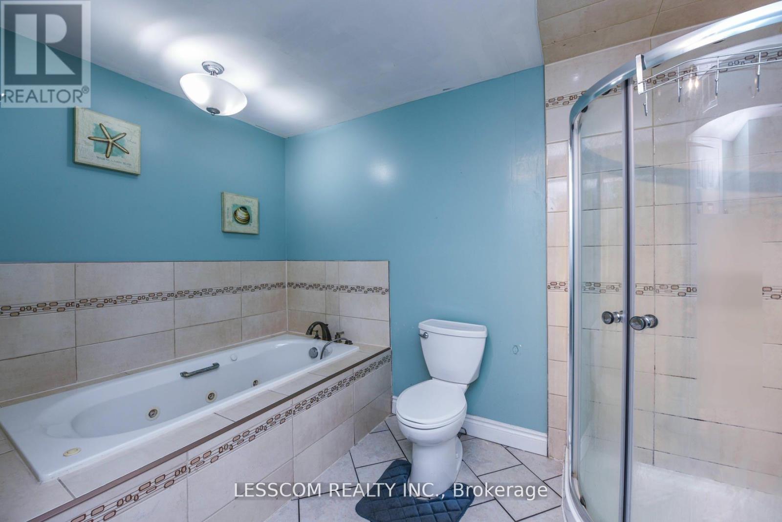 30 Fairhill Avenue, Brampton, Ontario  L7A 2E7 - Photo 39 - W12588834