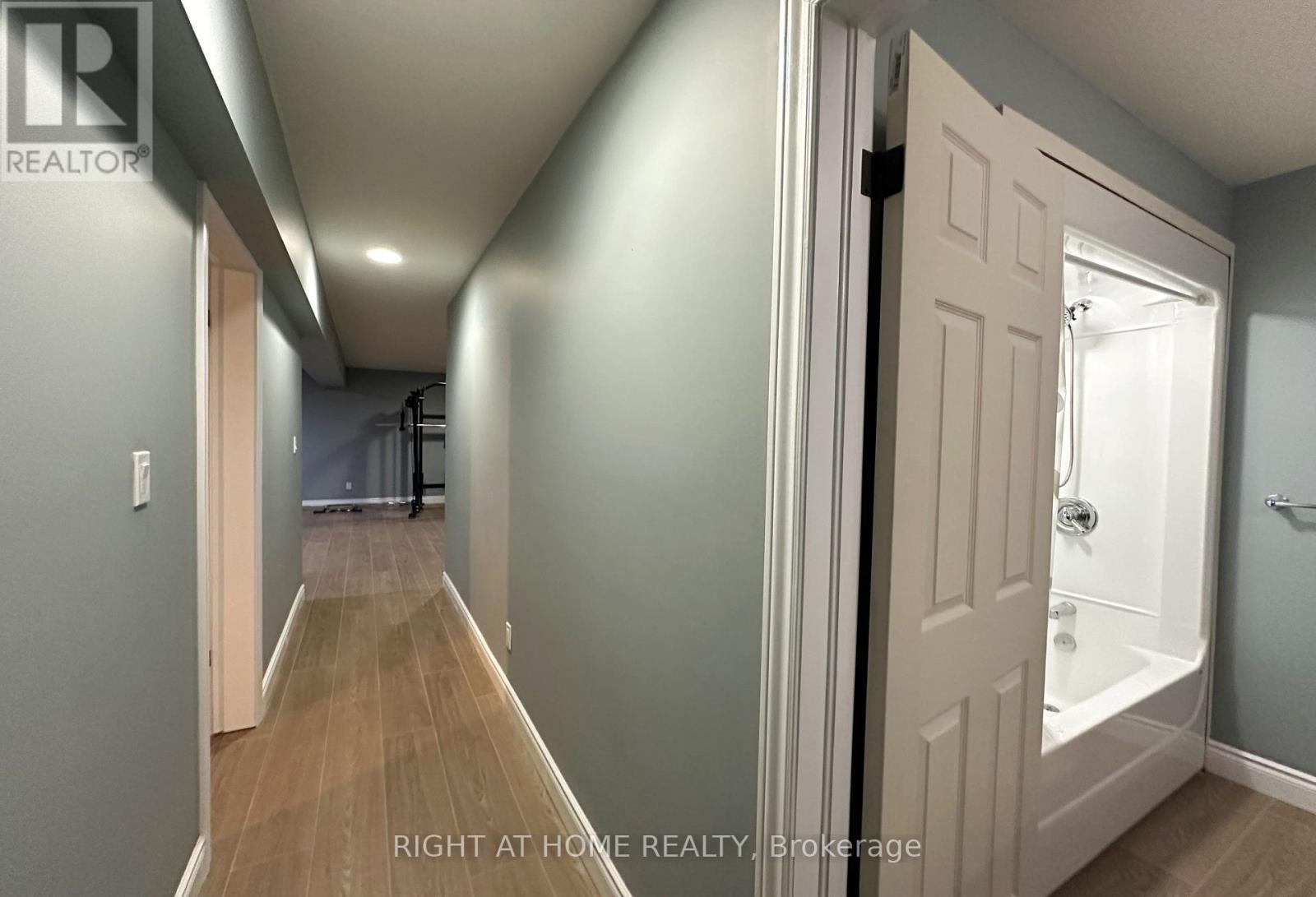 129 Blue Jay Crescent, Grey Highlands, Ontario N0C 1H0 - Photo 25 - X12588826