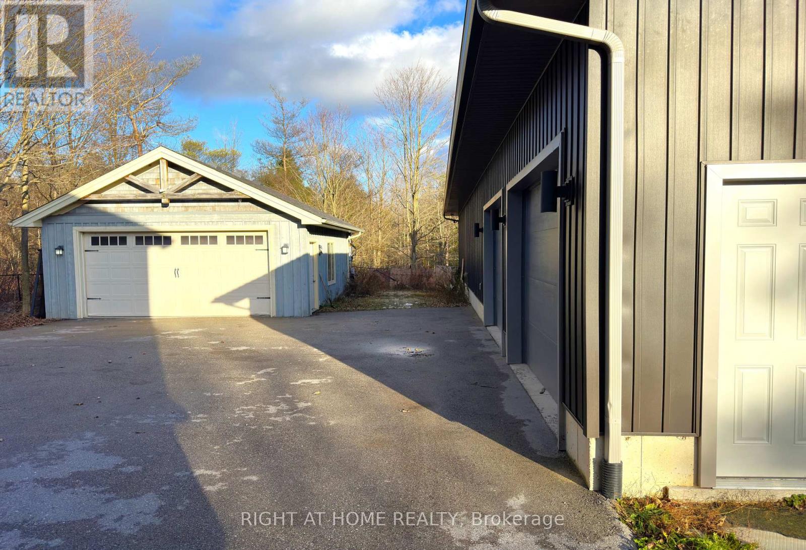 129 Blue Jay Crescent, Grey Highlands, Ontario N0C 1H0 - Photo 31 - X12588826