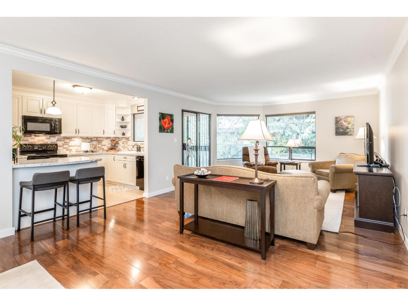 304 1351 Vidal Street, White Rock, British Columbia V4B 5G7 - Photo 7 - R3067941