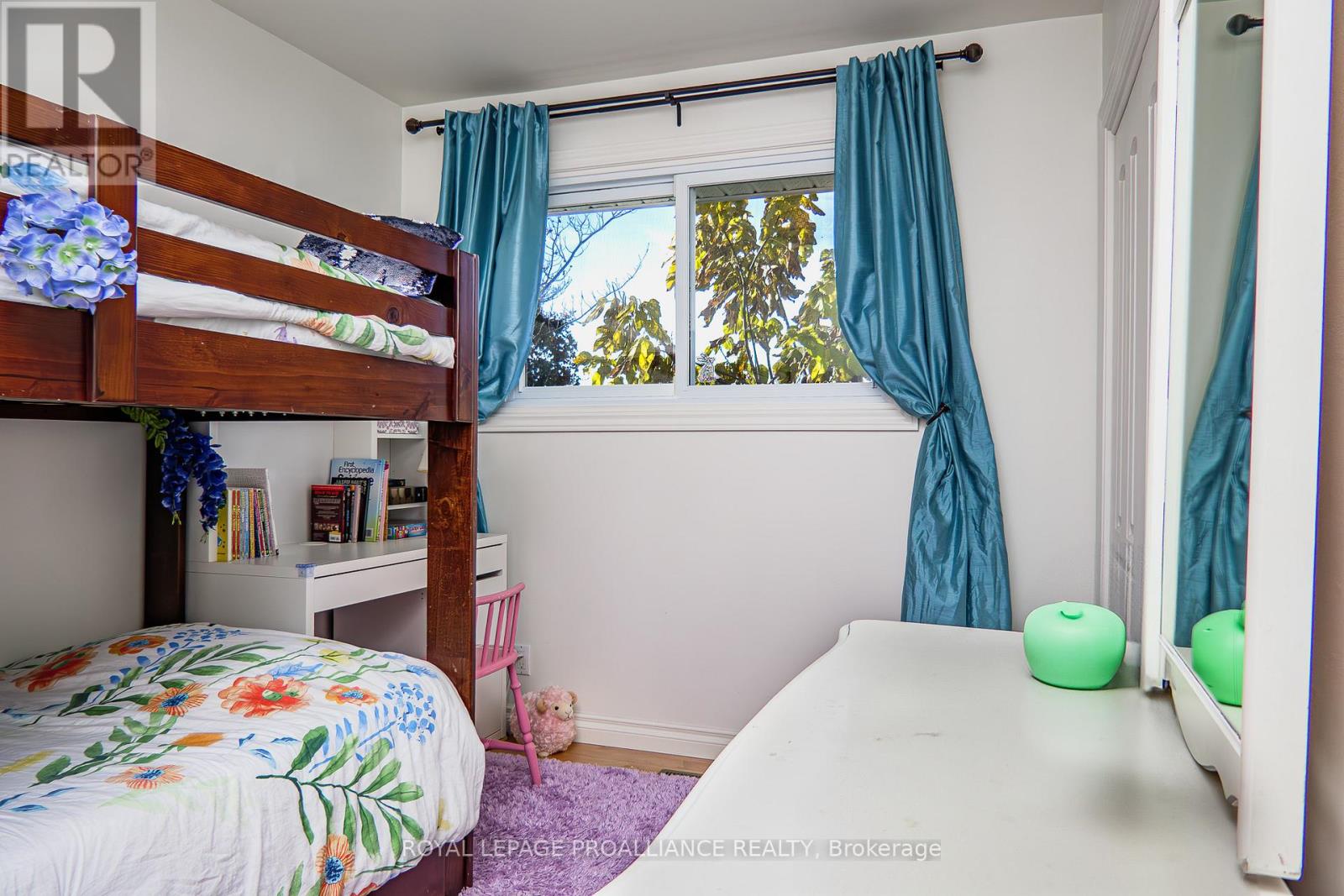 39 Parkview Heights, Quinte West, Ontario  K8V 5M1 - Photo 36 - X12528564