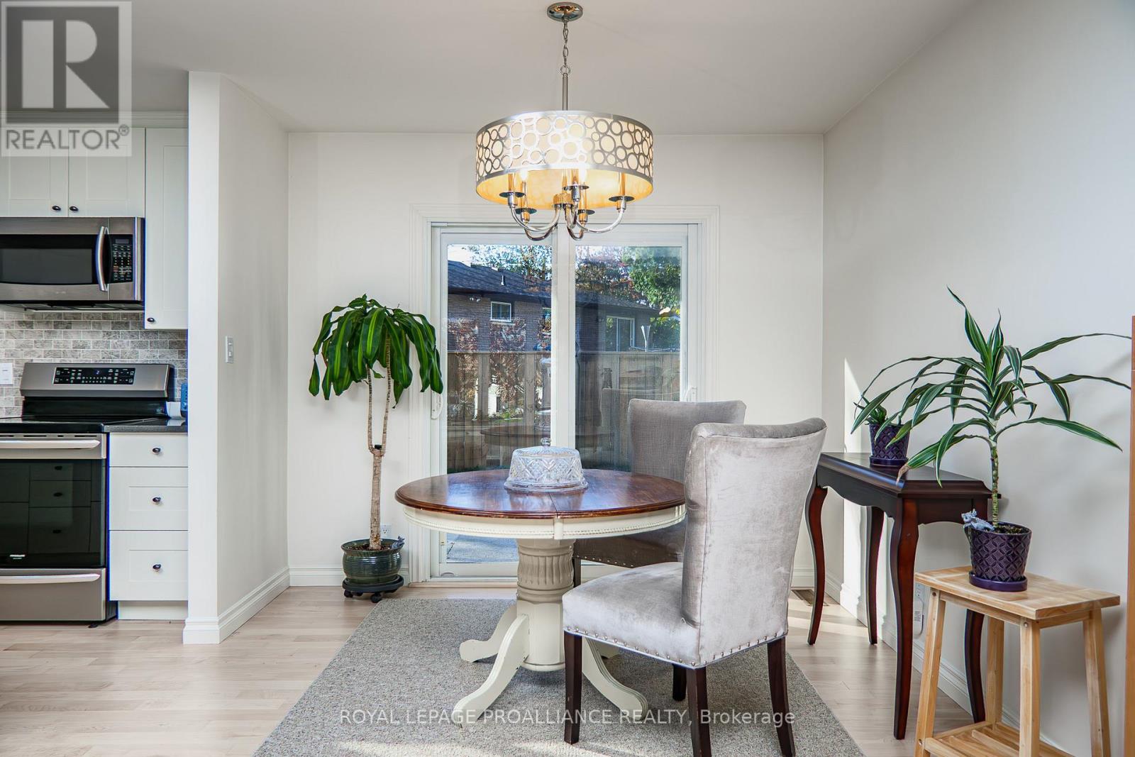 39 Parkview Heights, Quinte West, Ontario  K8V 5M1 - Photo 33 - X12528564