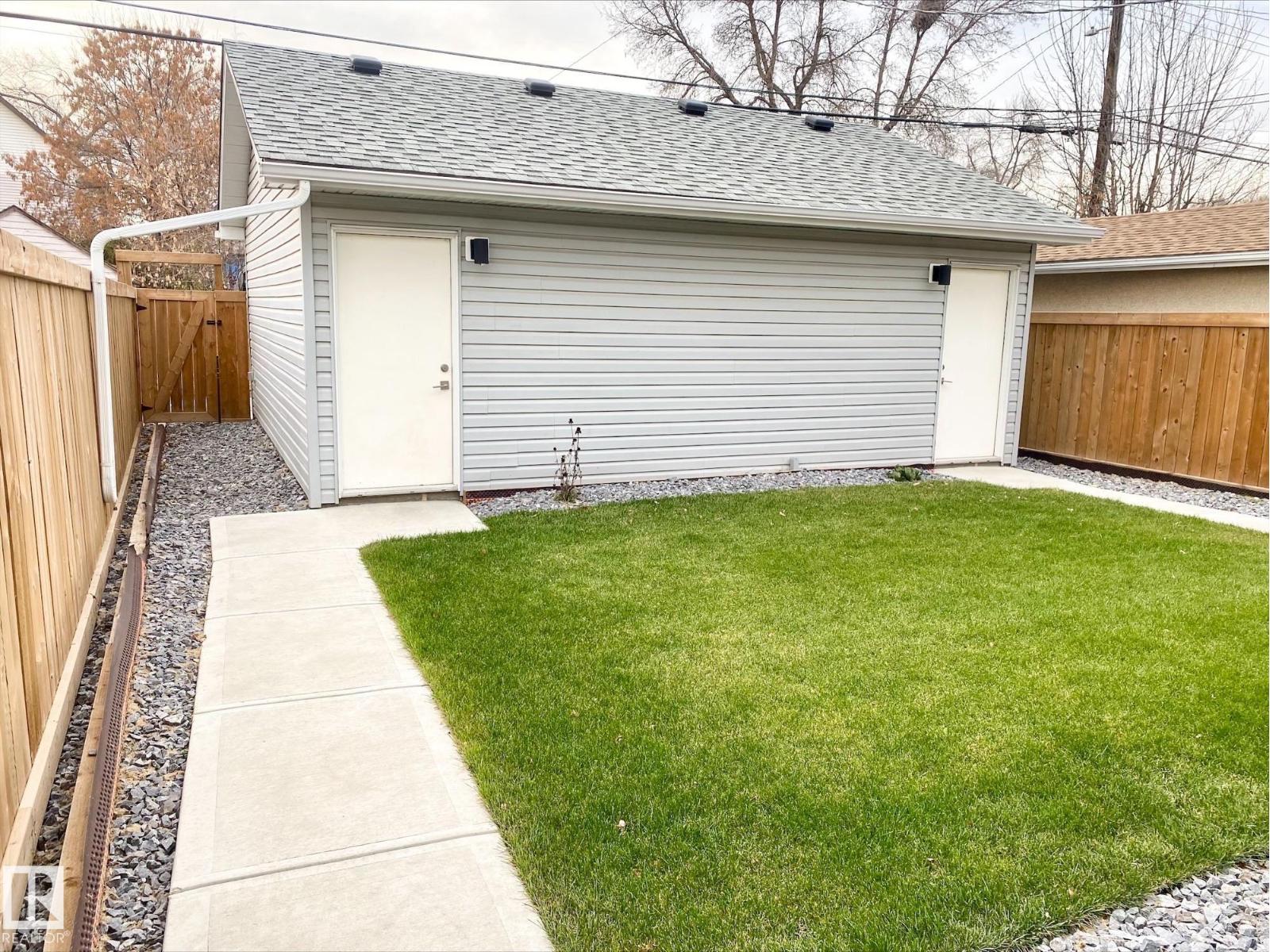 #1 11326 95a St Nw, Edmonton, Alberta  T5G 1P1 - Photo 28 - E4461549