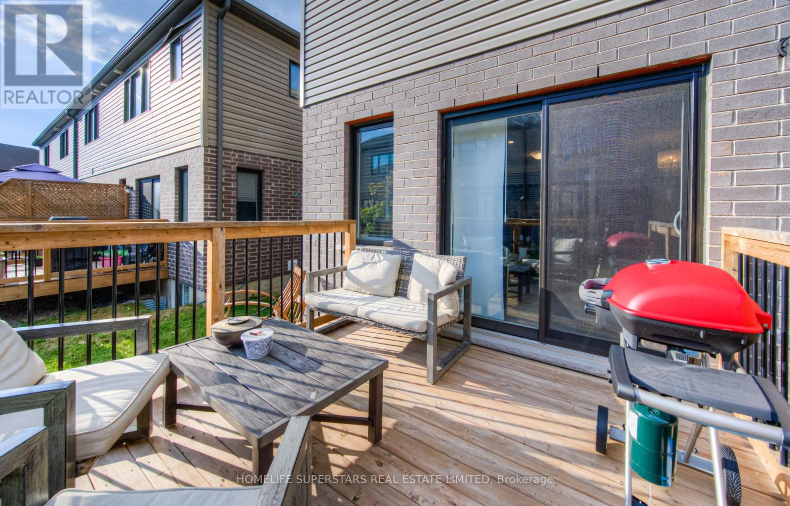 61 - 135 Hardcastle Drive, Cambridge, Ontario  N1S 0B6 - Photo 33 - X12588846