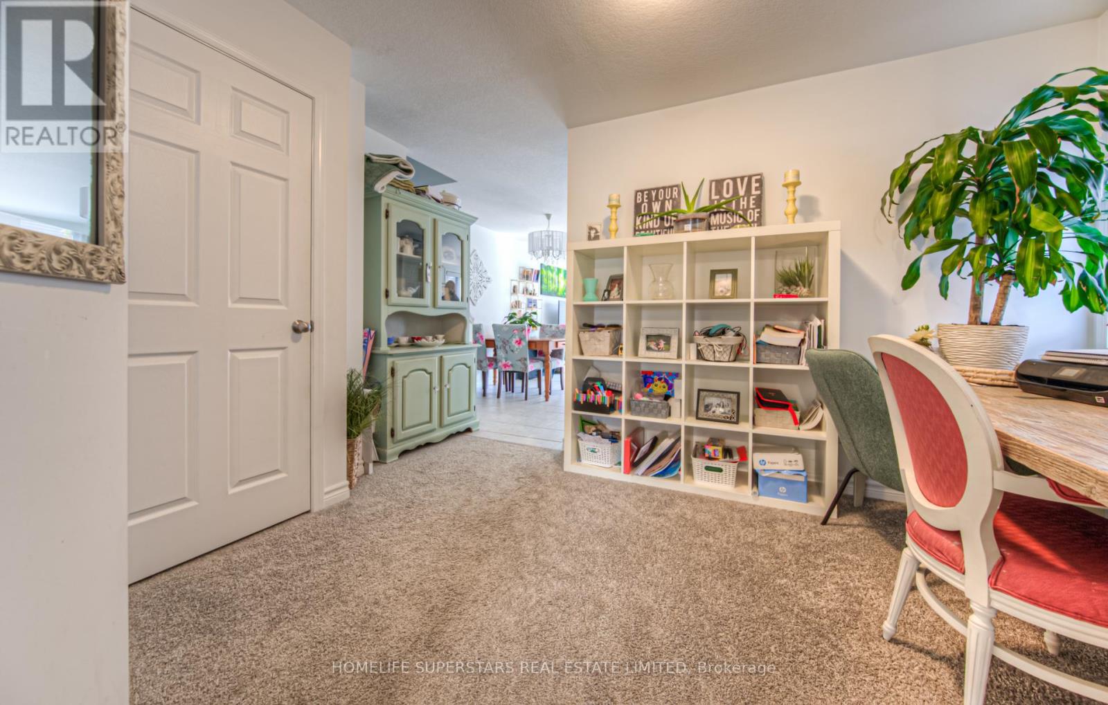 61 - 135 Hardcastle Drive, Cambridge, Ontario  N1S 0B6 - Photo 8 - X12588846