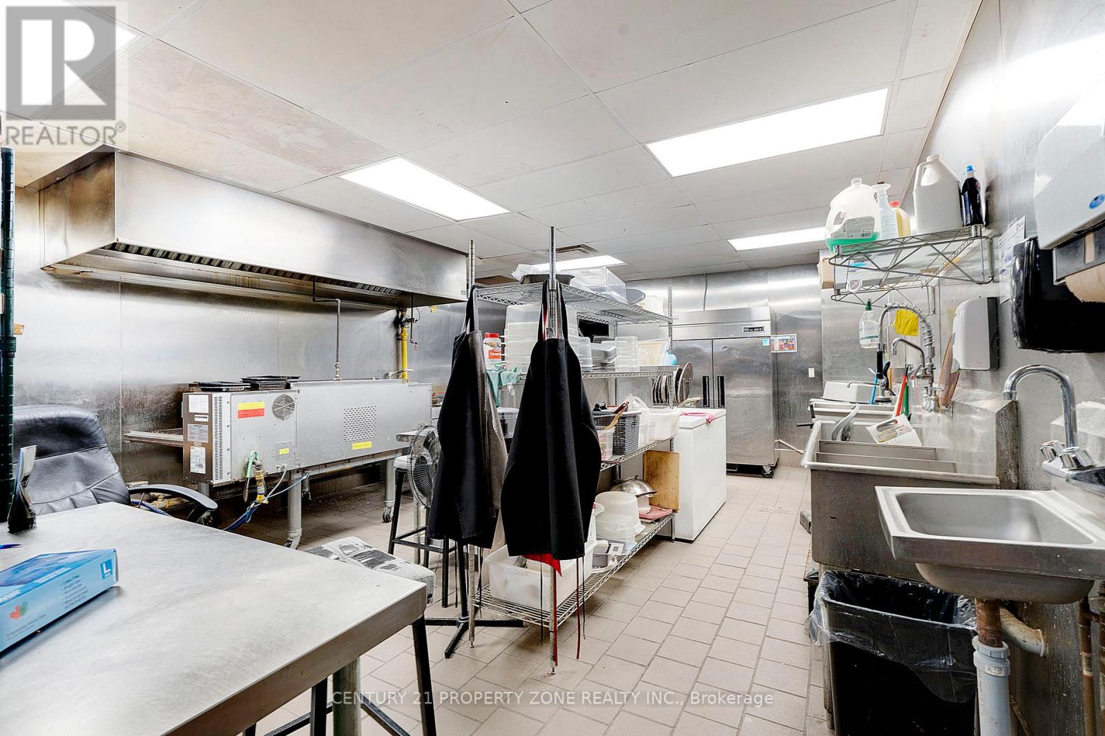 304-306 - 304-306 George Street N, Peterborough, Ontario  K9J 3H2 - Photo 24 - X12588848