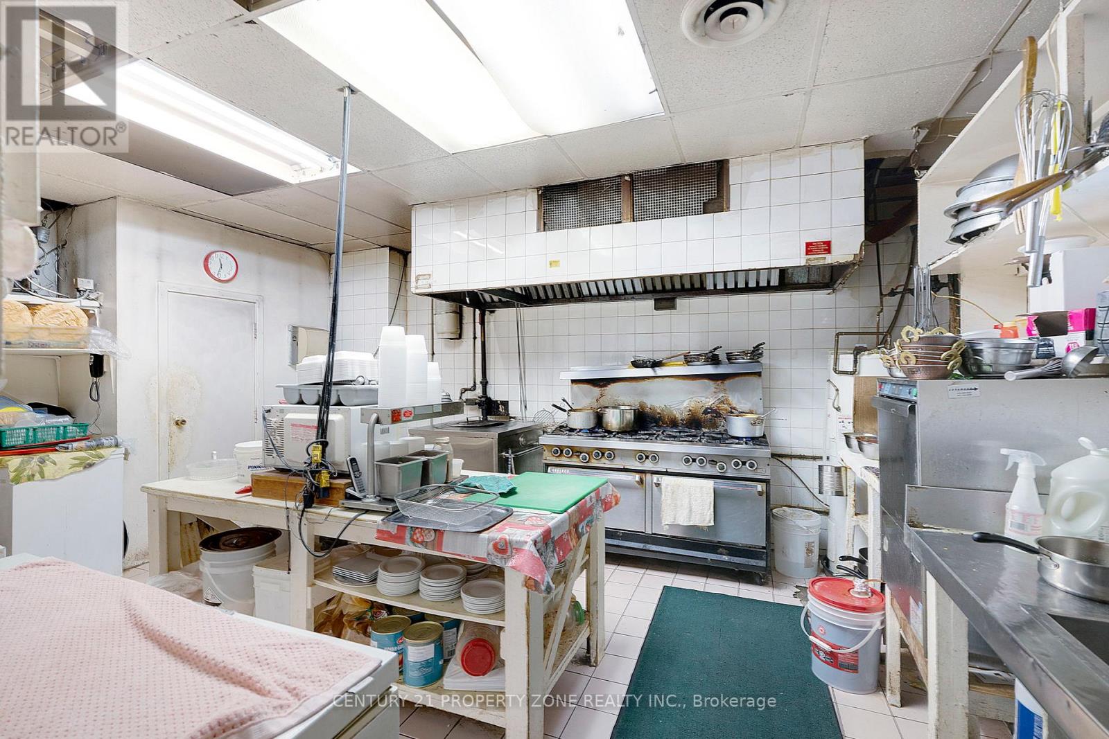 304-306 - 304-306 George Street N, Peterborough, Ontario  K9J 3H2 - Photo 25 - X12588848