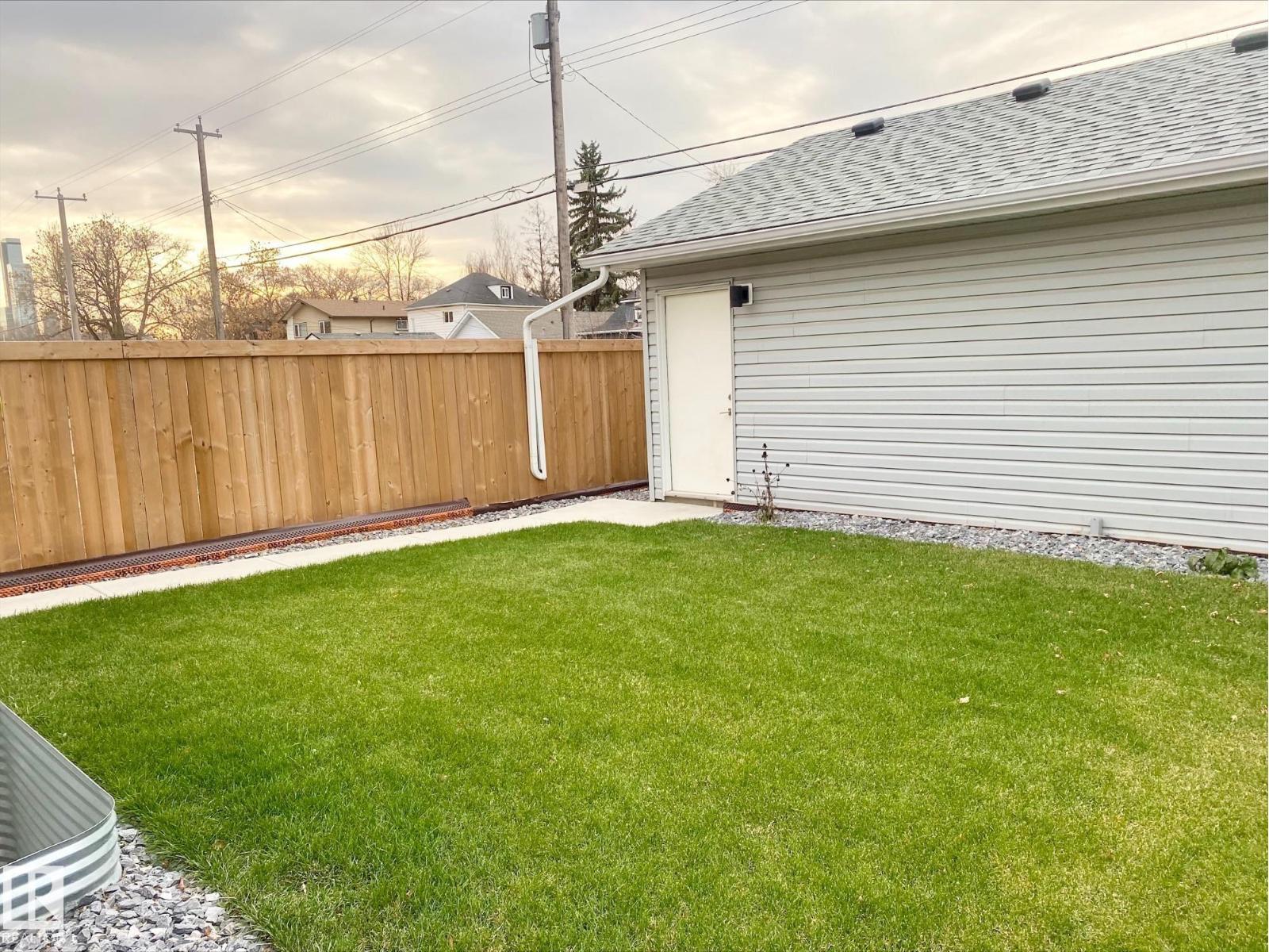 #2 11326 95a St Nw, Edmonton, Alberta  T5G 1P1 - Photo 33 - E4461551