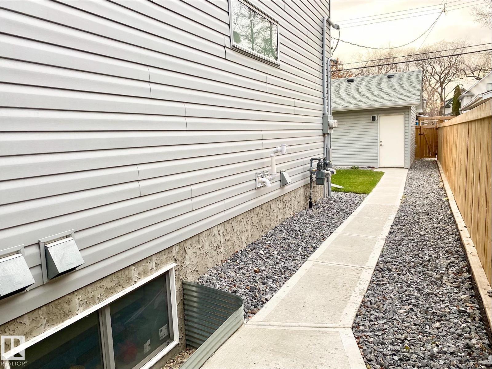 #2 11326 95a St Nw, Edmonton, Alberta  T5G 1P1 - Photo 34 - E4461551