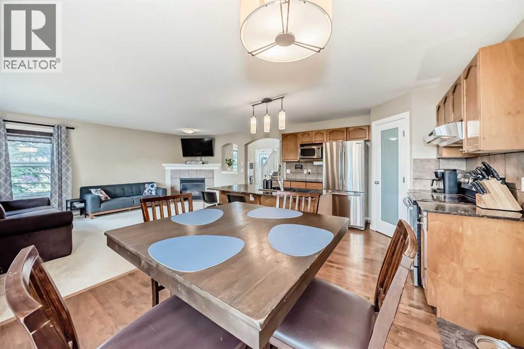 23 Rockyspring Green Nw, Calgary, Alberta  T3G 6A3 - Photo 9 - A2256937