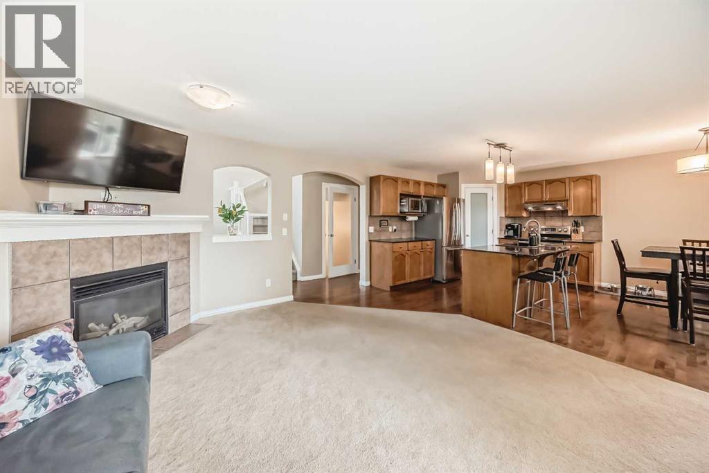 23 Rockyspring Green Nw, Calgary, Alberta  T3G 6A3 - Photo 11 - A2256937