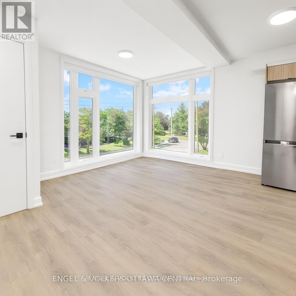 2 - 154 Fifth Avenue, Ottawa, Ontario K1S 2M8 - Photo 2 - X12588872