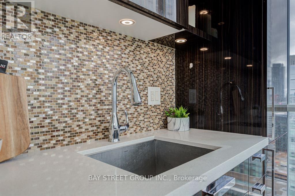 2608 - 32 Davenport Road, Toronto, Ontario  M5R 0B5 - Photo 13 - C12588868