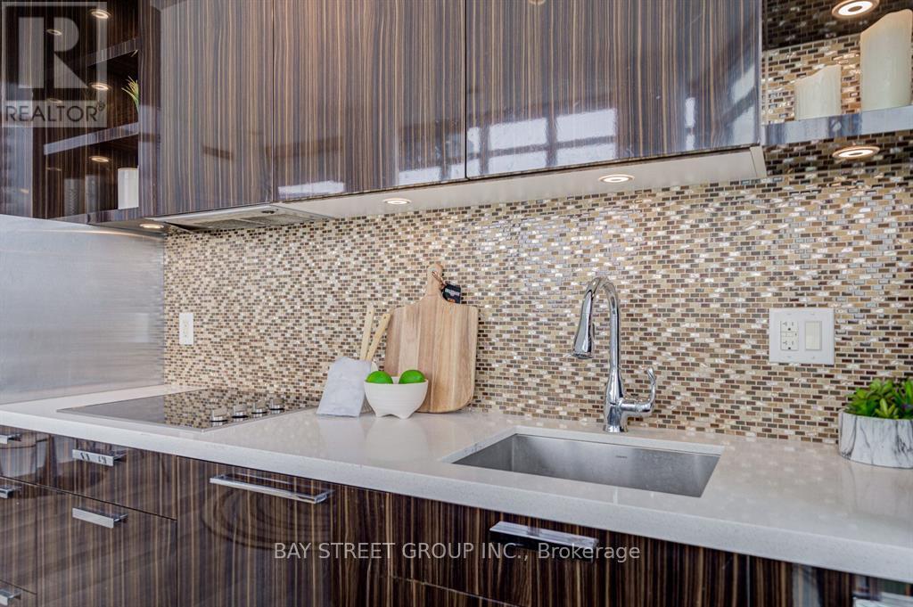 2608 - 32 Davenport Road, Toronto, Ontario  M5R 0B5 - Photo 15 - C12588868