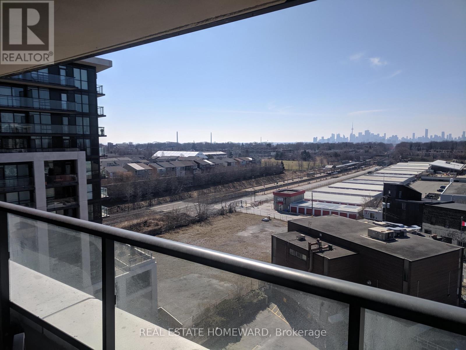 8 Trent Avenue, Toronto, Ontario M4C 0A6 - Photo 41 - E12588866