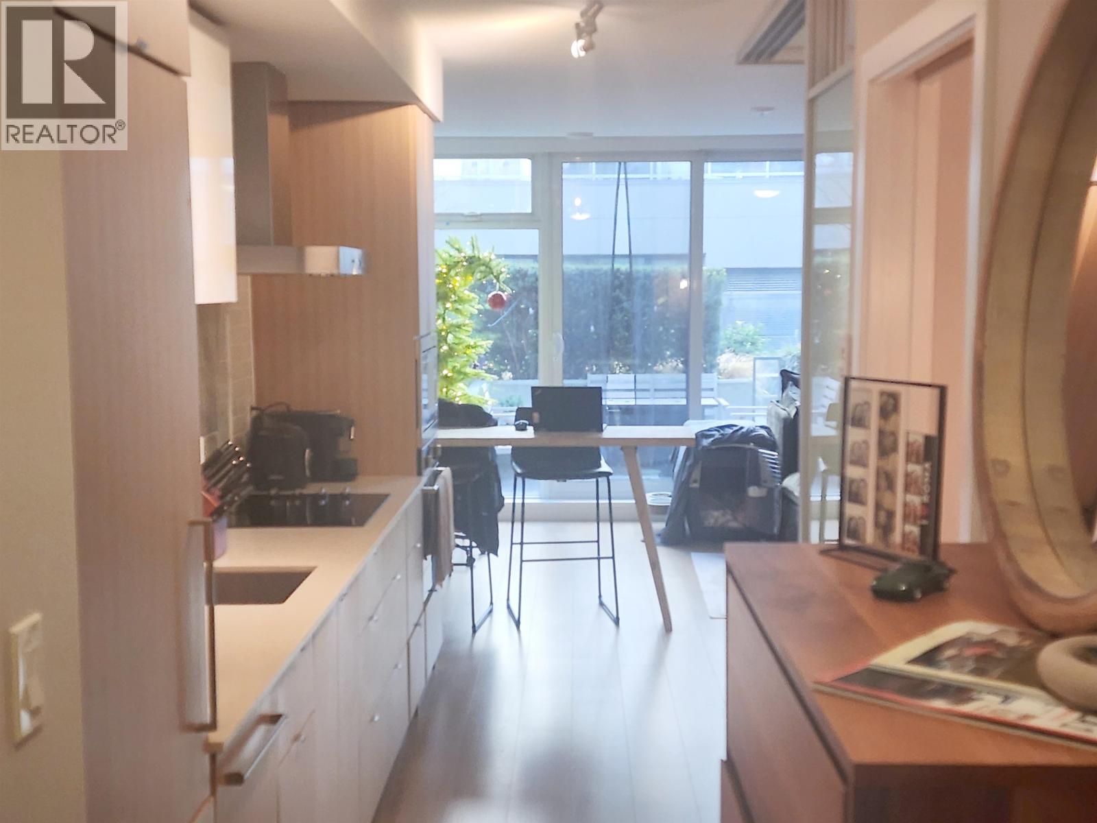 221 159 W 2nd Avenue, Vancouver, British Columbia  V5Y 0L8 - Photo 3 - R3070616