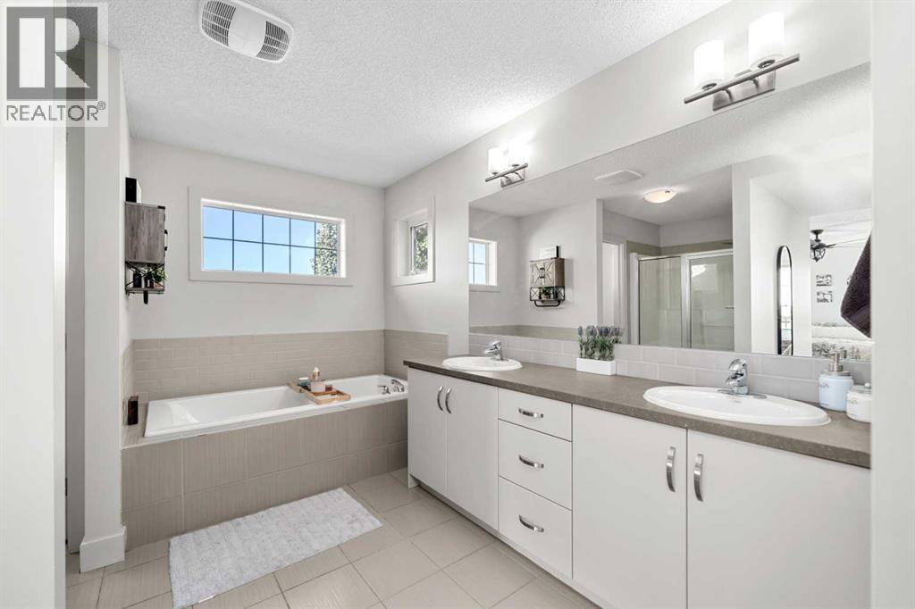 49 Marquis Grove Se, Calgary, Alberta  T3M 1M5 - Photo 23 - A2259116