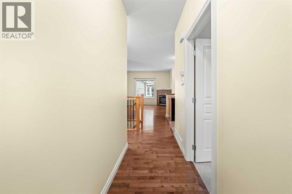 116 Tucker Circle, Okotoks, Alberta  T1S 2J8 - Photo 4 - A2271009