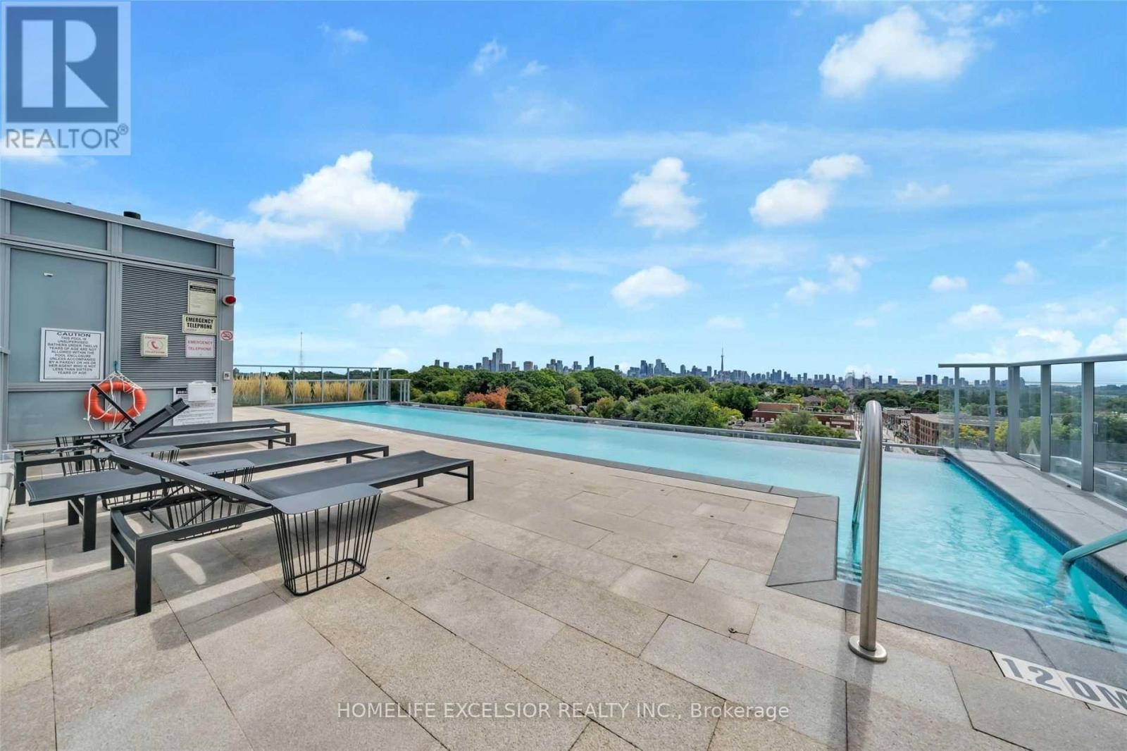 1306 - 501 St. Clair Avenue W, Toronto, Ontario  M5P 0A2 - Photo 16 - C12588886