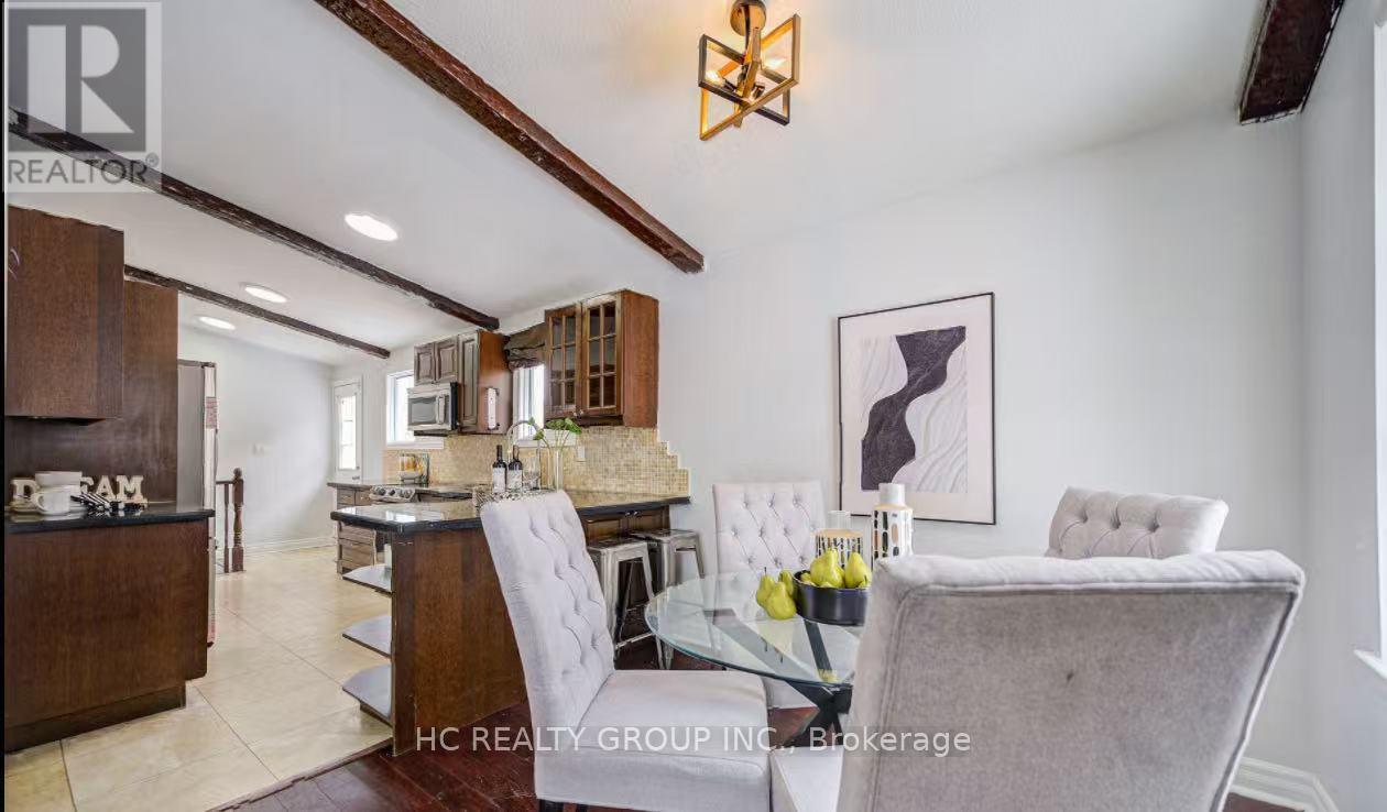 61 Kingslake Road, Toronto, Ontario M2J 3E4 - Photo 5 - C12588888