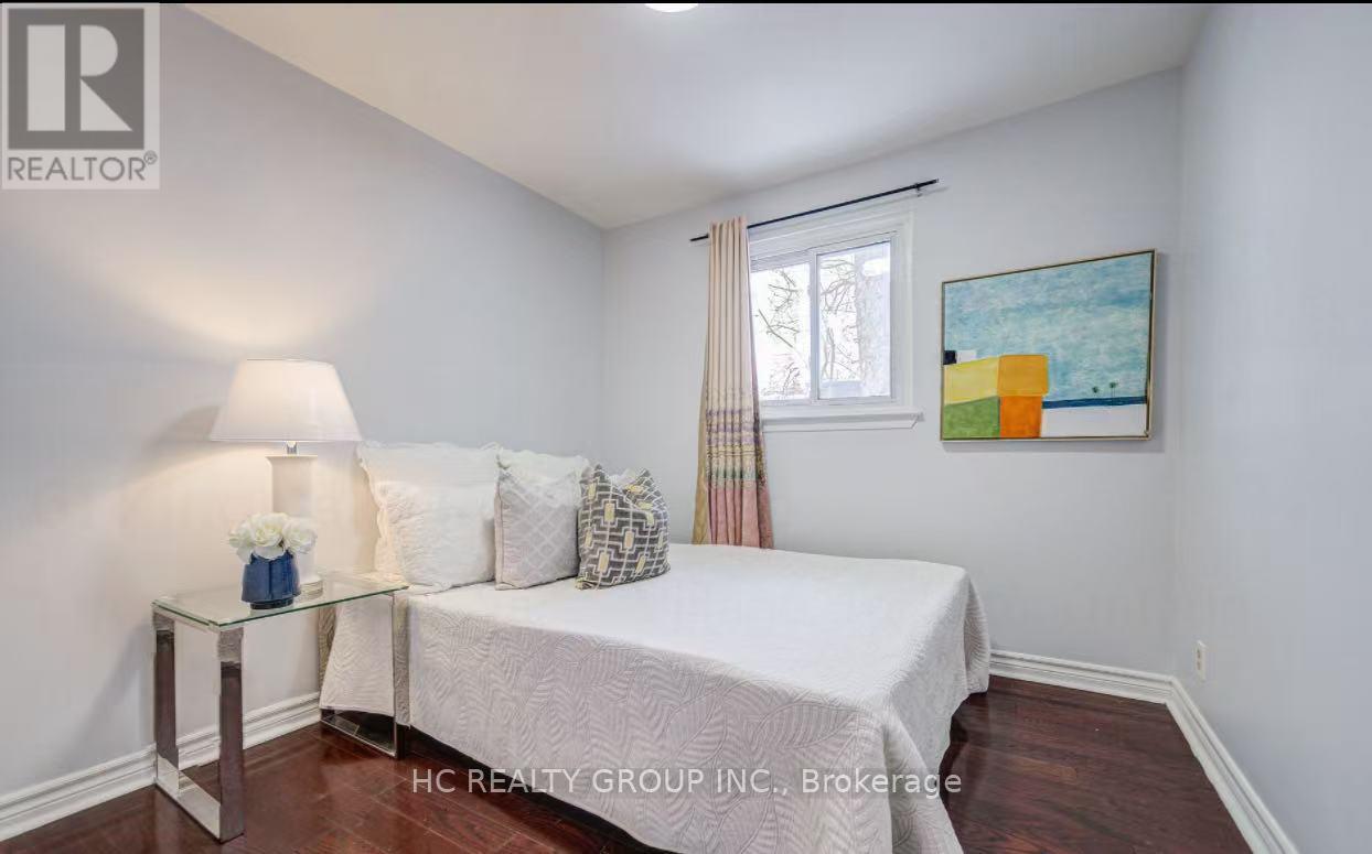 61 Kingslake Road, Toronto, Ontario M2J 3E4 - Photo 6 - C12588888