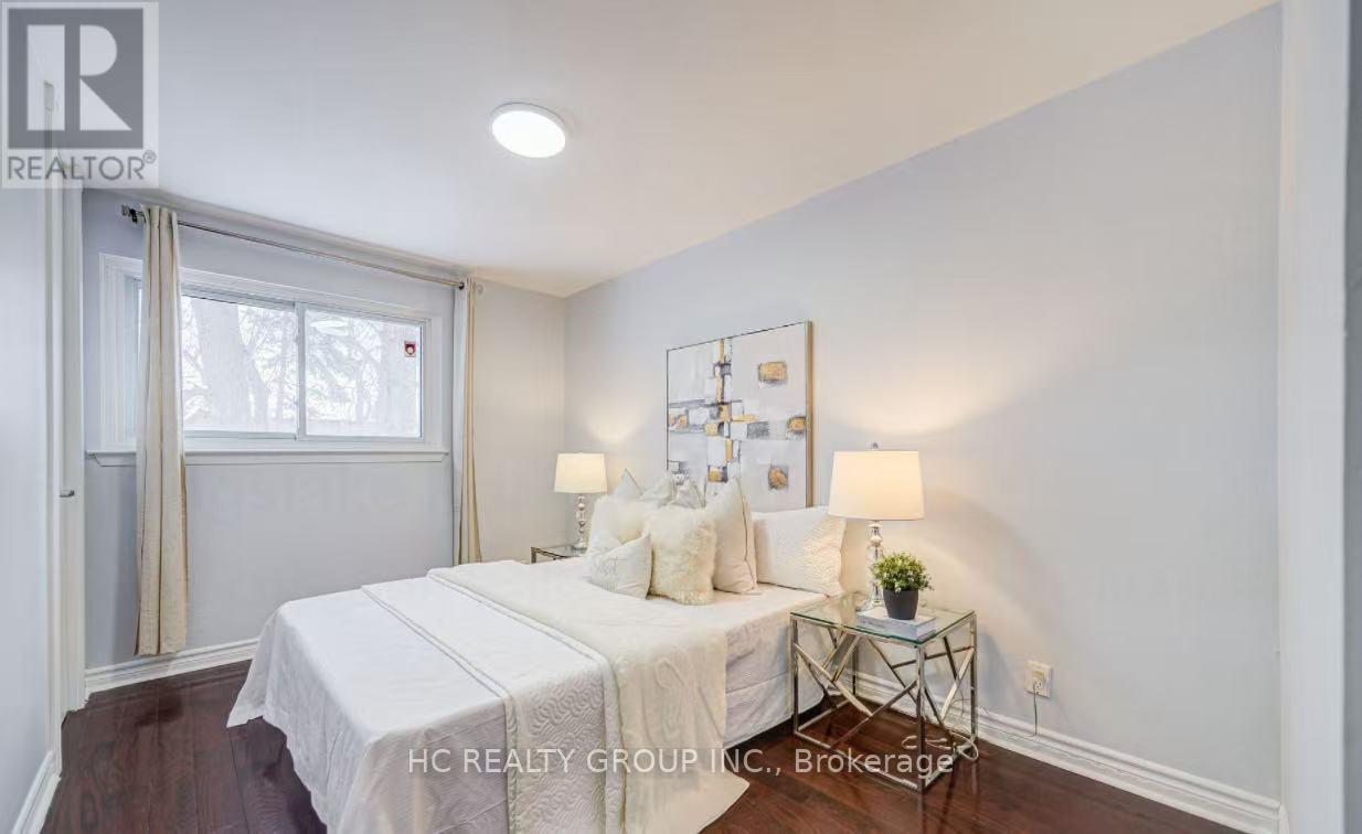 61 Kingslake Road, Toronto, Ontario M2J 3E4 - Photo 7 - C12588888