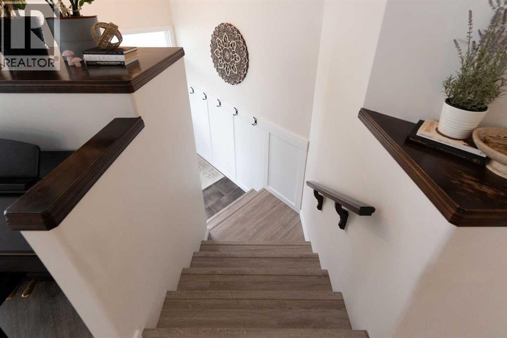 148 Coalbanks Boulevard W, Lethbridge, Alberta  T1J 3Y9 - Photo 3 - A2273289