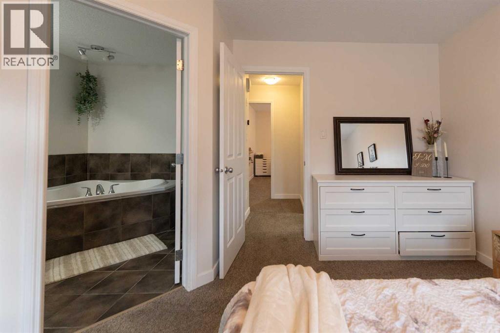 148 Coalbanks Boulevard W, Lethbridge, Alberta  T1J 3Y9 - Photo 20 - A2273289