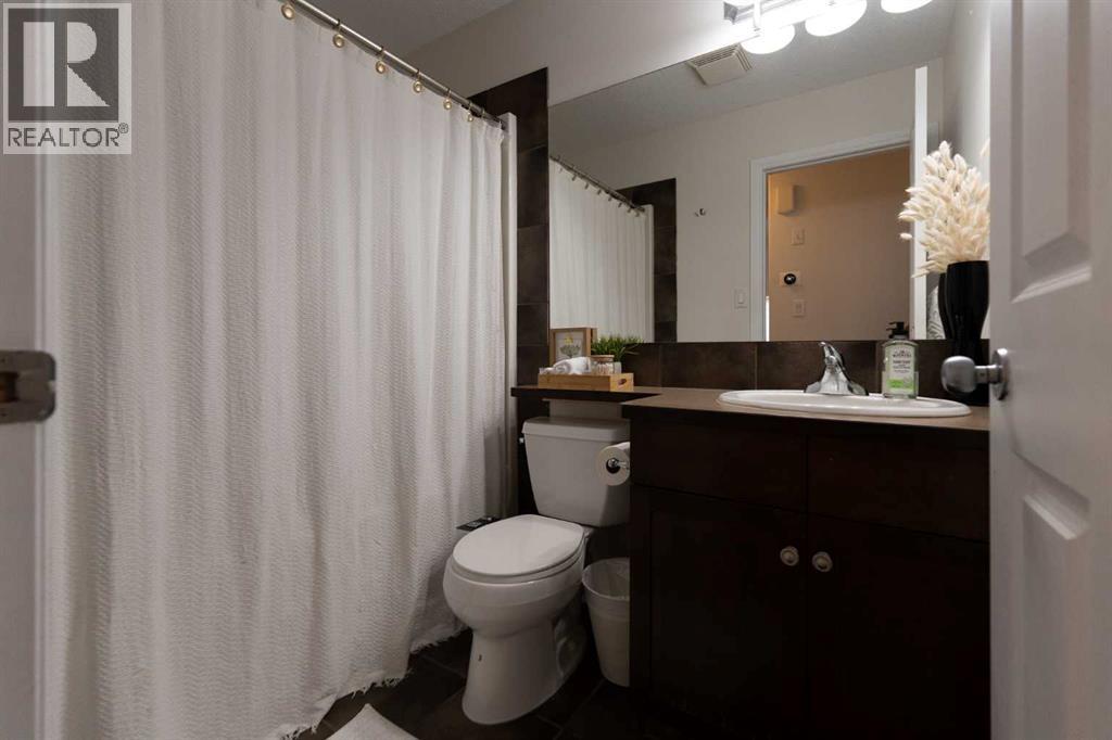 148 Coalbanks Boulevard W, Lethbridge, Alberta  T1J 3Y9 - Photo 24 - A2273289