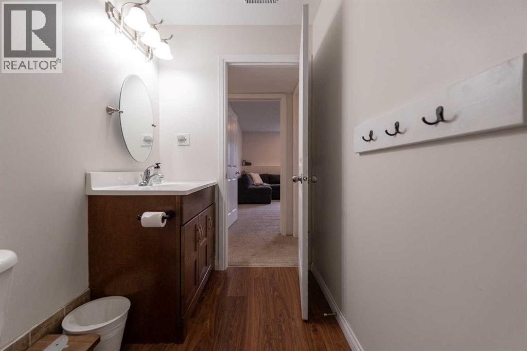 148 Coalbanks Boulevard W, Lethbridge, Alberta  T1J 3Y9 - Photo 31 - A2273289