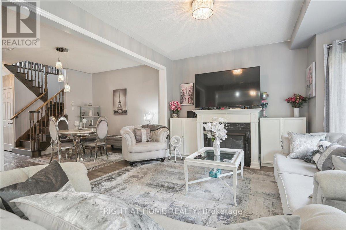 1449 Laurier Avenue, Milton, Ontario  L9T 6J4 - Photo 10 - W12588878