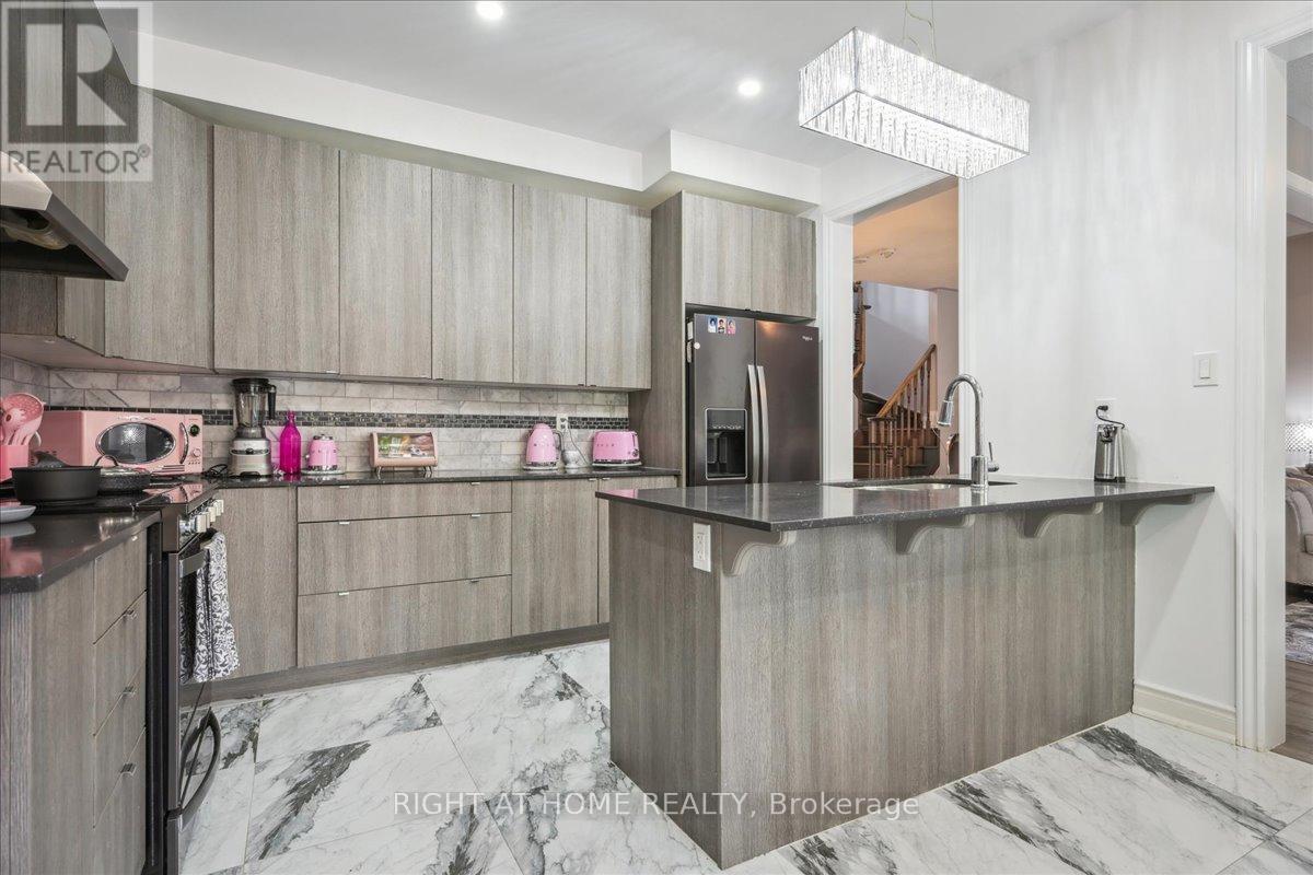 1449 Laurier Avenue, Milton, Ontario  L9T 6J4 - Photo 12 - W12588878