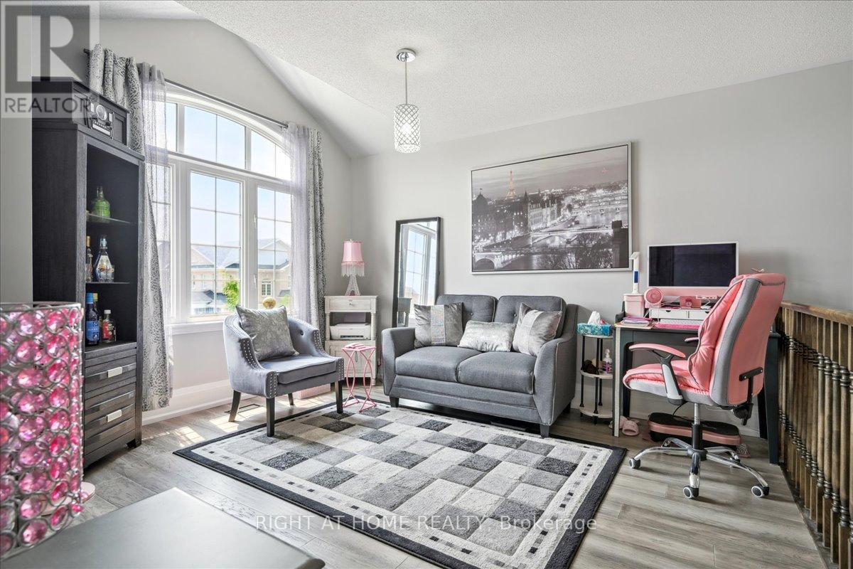 1449 Laurier Avenue, Milton, Ontario  L9T 6J4 - Photo 16 - W12588878