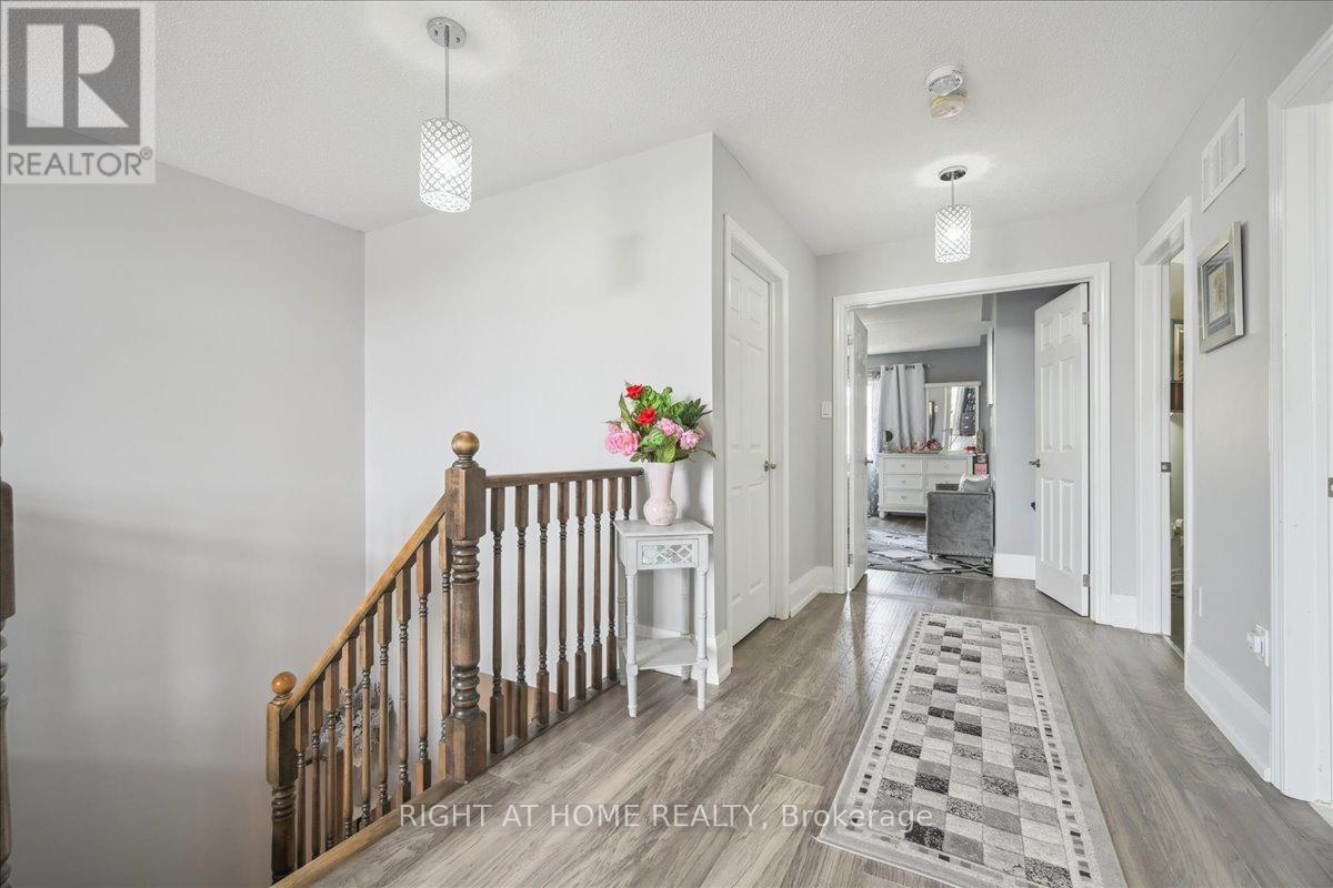 1449 Laurier Avenue, Milton, Ontario  L9T 6J4 - Photo 17 - W12588878