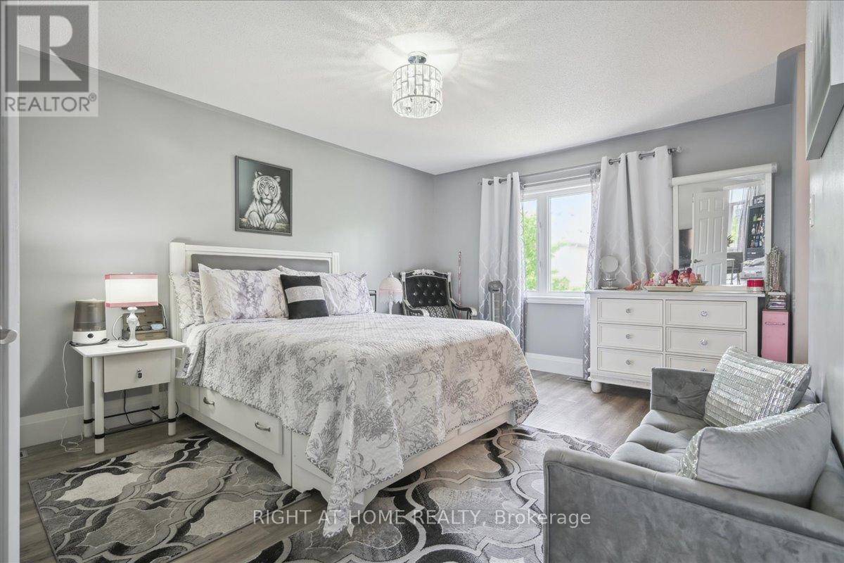 1449 Laurier Avenue, Milton, Ontario  L9T 6J4 - Photo 21 - W12588878