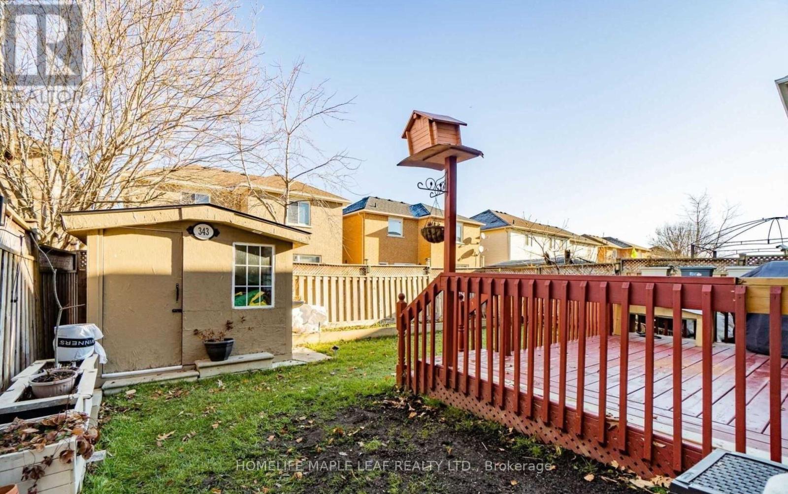 343 Edenbrook Hill Drive, Brampton (Fletcher's Meadow), Ontario  L7A 2L3 - Photo 6 - W12588882