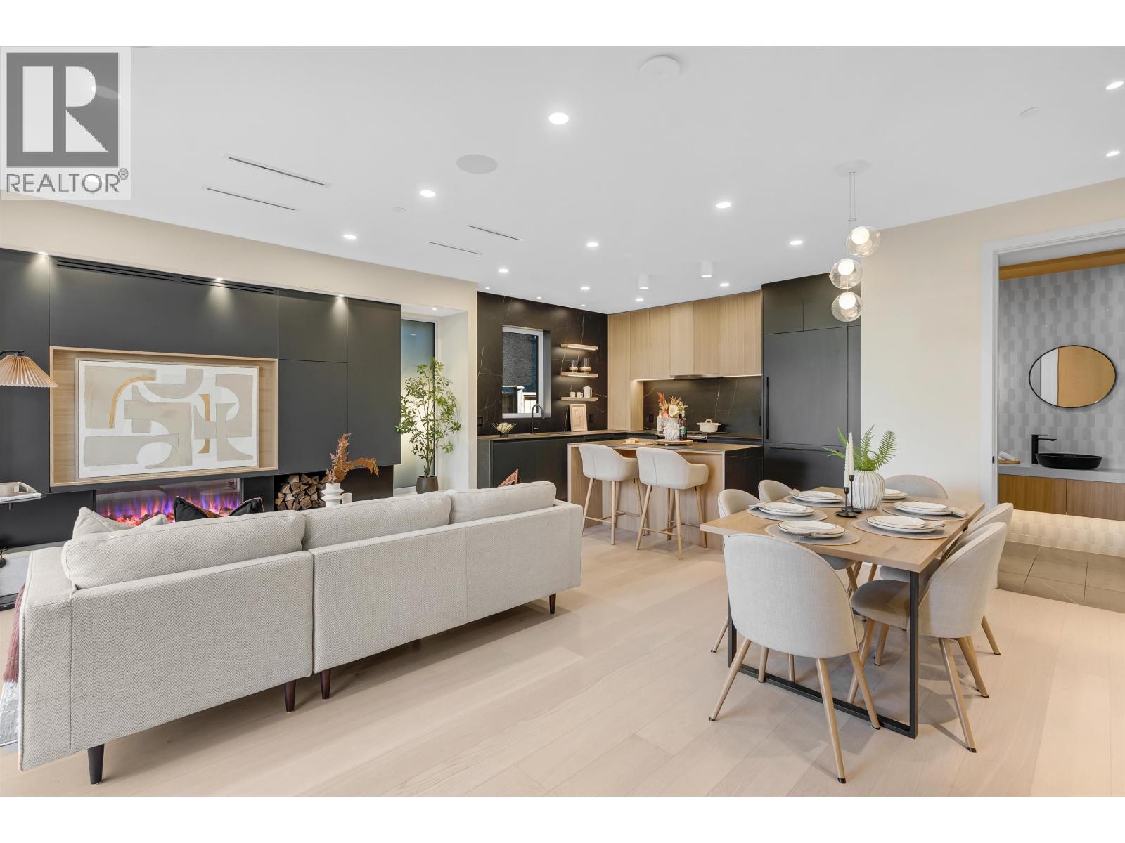 2 2764 W 14th Avenue, Vancouver, British Columbia  V6K 2X2 - Photo 6 - R3071039